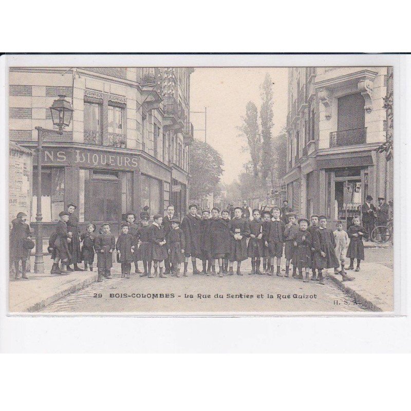 BOIS-COLOMBES: la rue du sentier et la rue guizot - très bon état