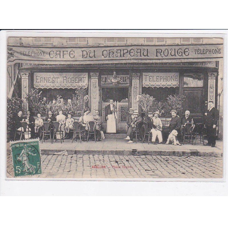 AVALLON: café du chapeau rouge, Ernest Robert - très bon état