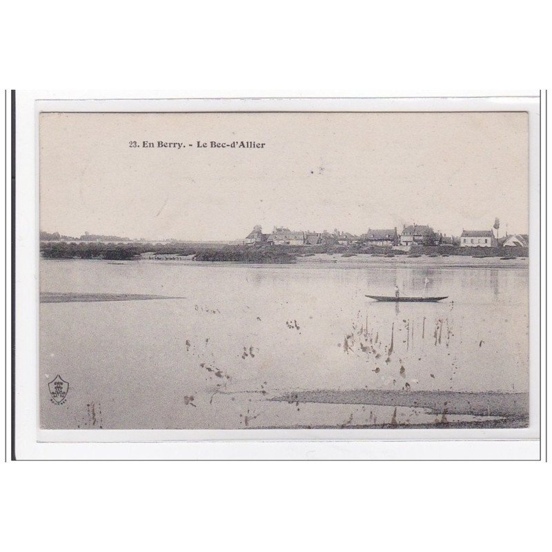 EN BERRY : le bec-d'allier - tres bon etat