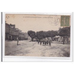 St-MARTIN-D'AUXIGNY : la place du marché - tres bon etat