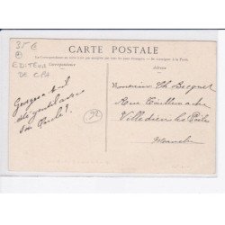 SURESNES: rue des bourets, éditeur de CPA, papeterie librairie, parfumerie jouets maroquinerie - très bon état