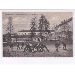 RUGBY: équipe, lycée lalande, partie de football sur la pelouse du lycée - très bon état