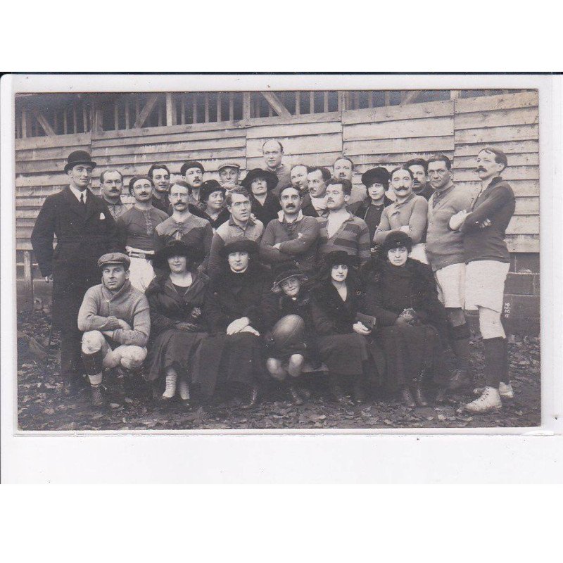 RUGBY: personnages - très bon état