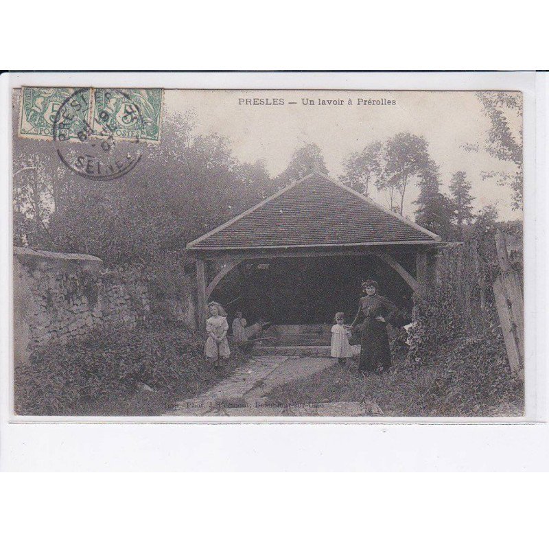 PRESLES: un lavoir à prérolles - très bon état
