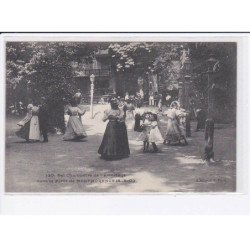 MONTMORENCY: bal champêtre de l'ermitage dans la forêt