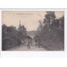 WIGNEHIES: rue jean defresne, voiture à chien - très bon état