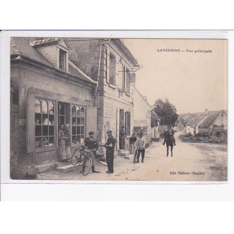 LAVERSINE: rue principale, vélo - très bon état