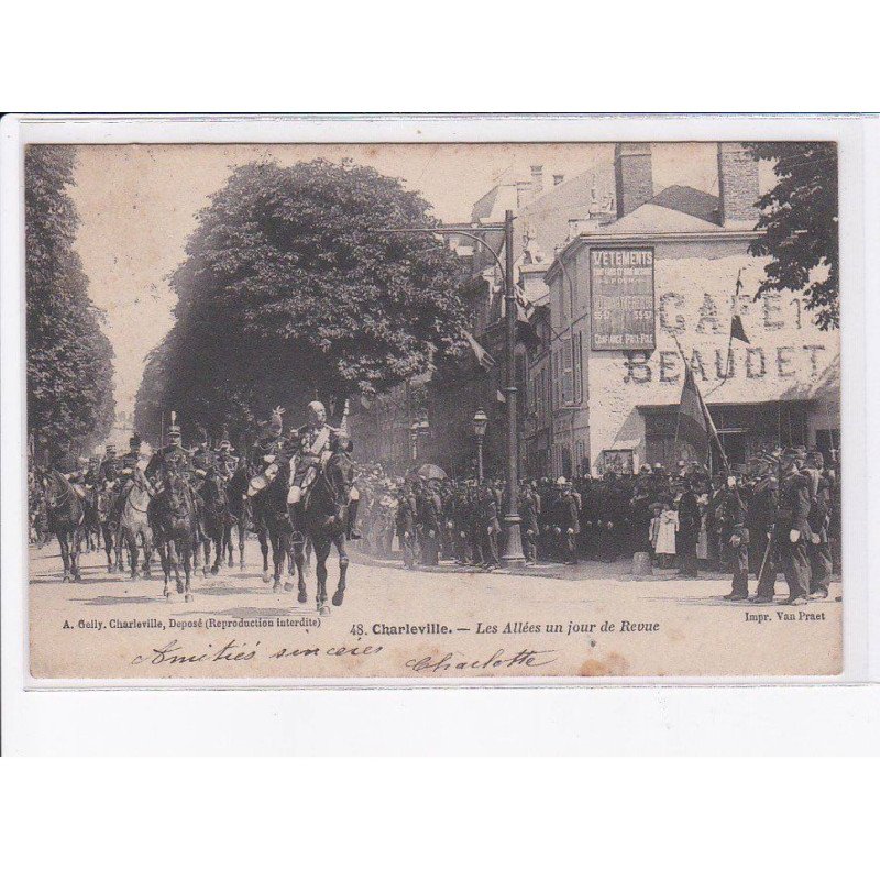 CHARLEVILLE: les allées un jour de revue - très bon état