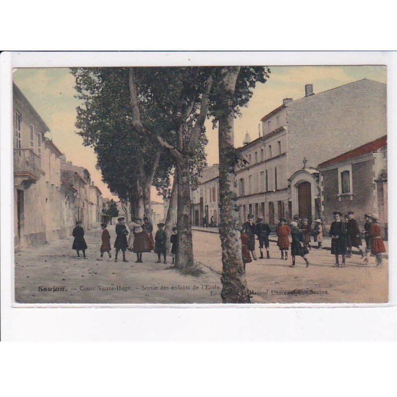 SAUJON: cours victor-hugo, sortie des enfants de l'école - état