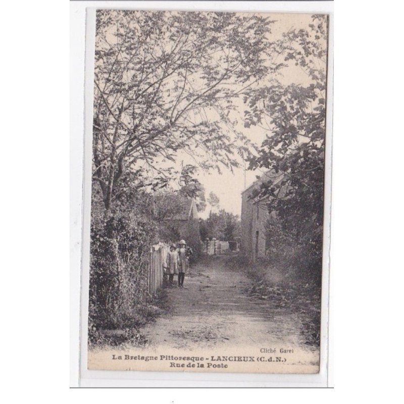 LANCIEUX : rue de la poste - tres bon etat LANCIEUX : rue de la poste - tres bon etat