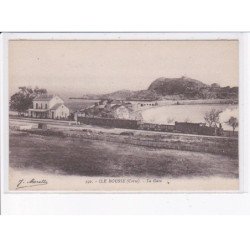 ILE ROUSSE: la gare - très bon état