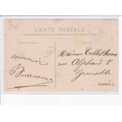 NOTRE-DAME-de-L'OSIER: place de l'église - très bon état