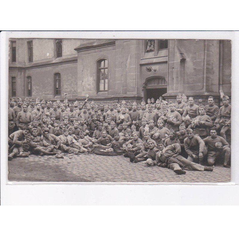 METZ: militaire - très bon état