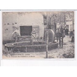 FLERS: fabrication du cidre, le broyage des pommes à la meule - très bon état