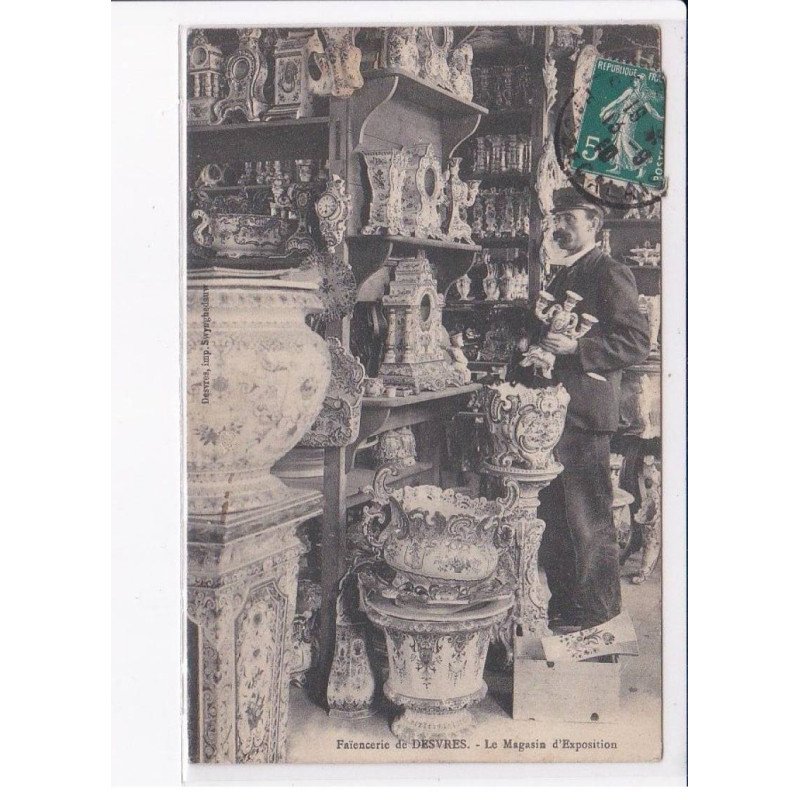 DESVRES: faïencerie, le magasin d'exposition - très bon état