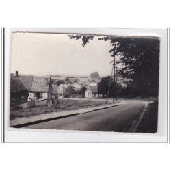 NOYERS : rue principale - tres bon etat