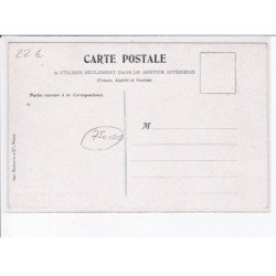 PARIS: le chapeau, 75011, chez léger - très bon état