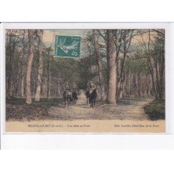 MESNIL-le-ROI: une allée en forêt - très bon état