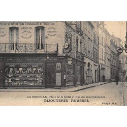LA ROCHELLE : place de la caille et rue des gentilshommes, bijouterie roussel - tres bon etat