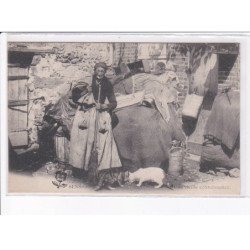 SENS: une vieille connaissance, chiffonnière - très bon état