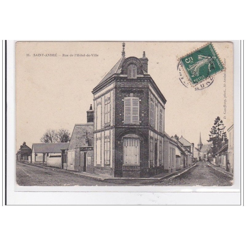 SAINT-ANDRE : rue de l'hotel-de-ville - tres bon etat