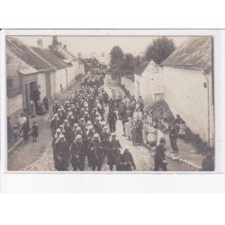 SISSONNE: militaires - très bon état