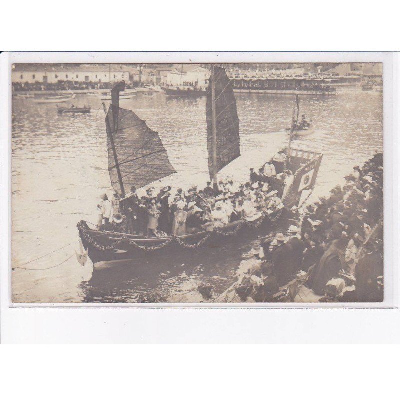 VILLEFRANCHE-sur-MER: combat naval fleuri, chine - très bon état