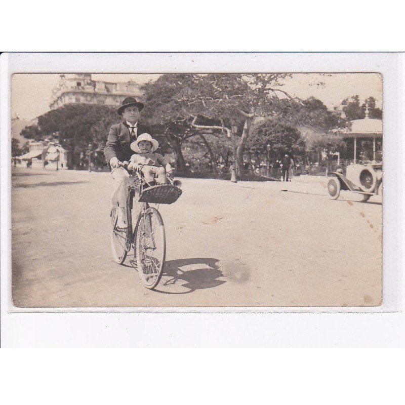 NICE: vélo - très bon état