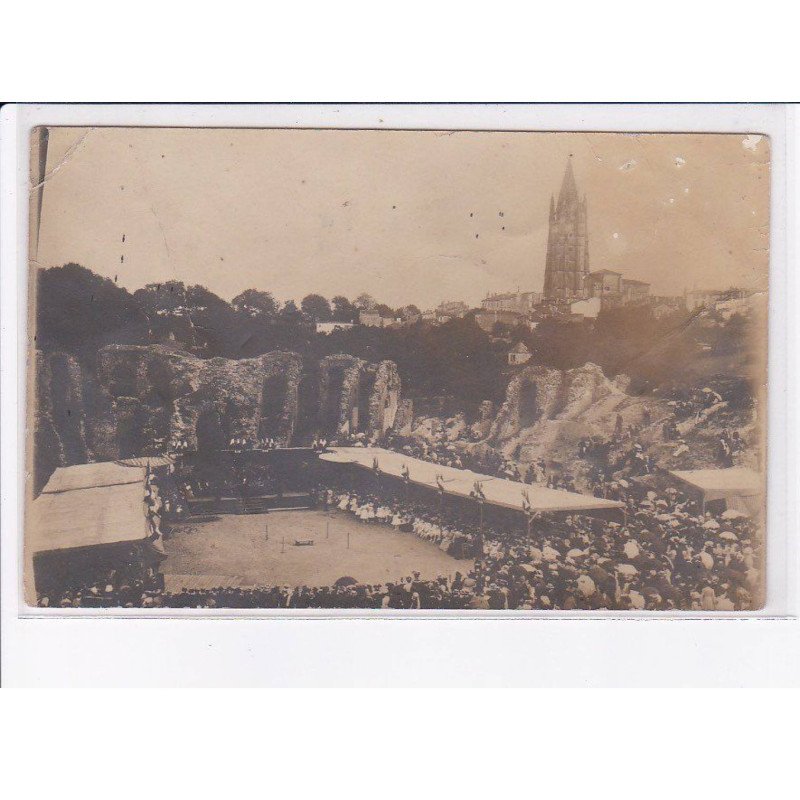 SAINTES: école laïque, fête des arènes - état