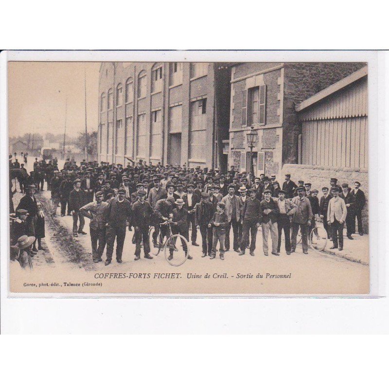 CREIL: coffres-forts fichet de paris, usine, sortie de personnel - très bon état