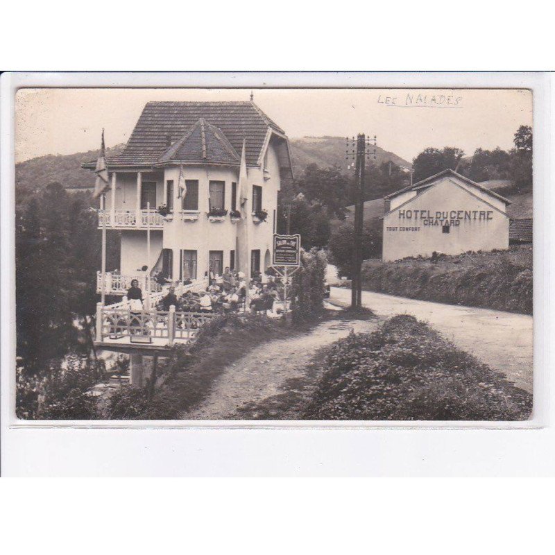 PUY-de-DOME: les naïades, hôtel du centre, salon de thé - très bon état