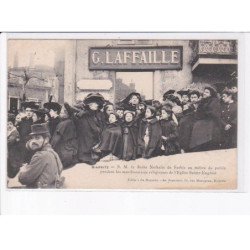 BIARRITZ: reine nathalie serbie milieu public pendant manifestation religieuses G. Laffaille inventaire - très bon état