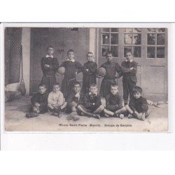 BIARRITZ: oeuvre saint-pierre, groupe de garçons, sport - état