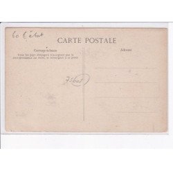 PARIS: 75005 une livraison de 100 pièces de vin au grand bar populaire de la place maubert - état