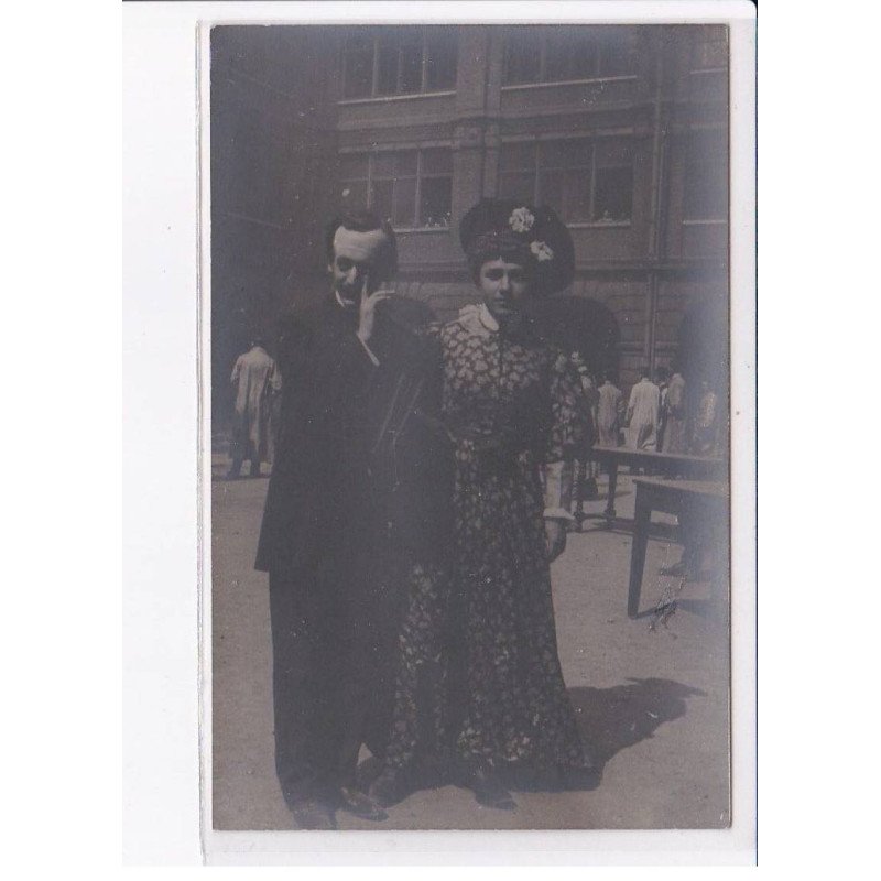 PARIS: 75006 école des beaux arts - très bon état