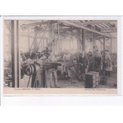 PARIS: 75020, horlogerie LAMAZIERE et BUNZLI - série de 10 CPA avec pochette (rue du Surmelin) - très bon état