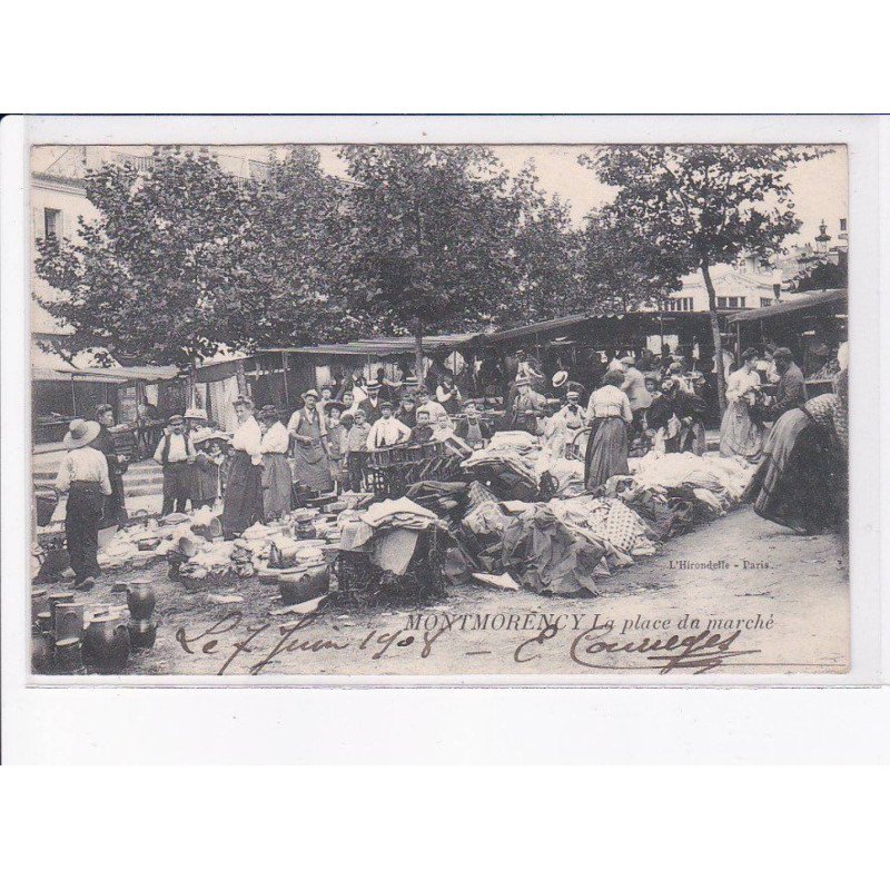 MONTMORENCY: la place du marché - très bon état