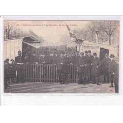 PARIS: 75011 foire aux jambons et à la ferraille, le service d'ordre, bureau de l'officier de paix - très bon état