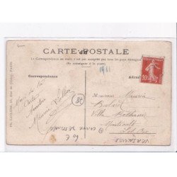 VERSAILLES: carte dessinée du Petit Trianon (chateau de Versailles) - très bon état