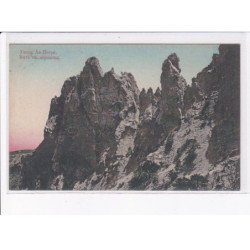 UKRAINE: : rochers - état décollée unglued