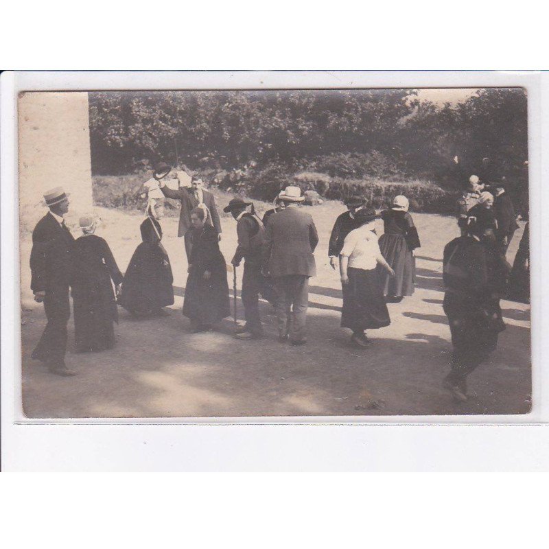 environs QUIMPER: coiffes - très bon état