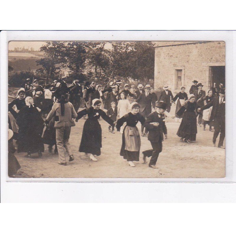 environs QUIMPER: coiffes - très bon état