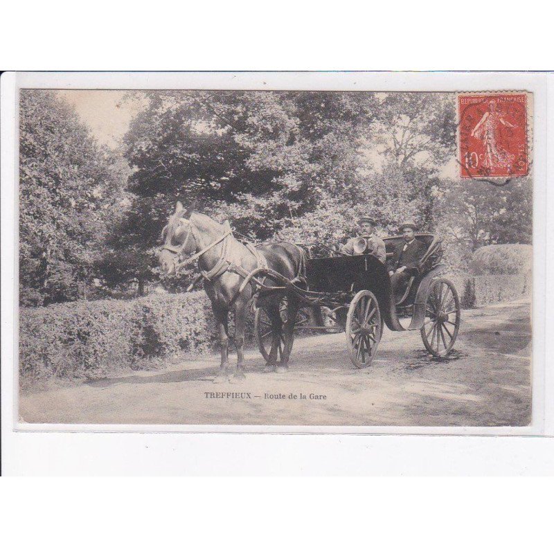 TREFFIEUX: route de la gare, attelage - très bon état