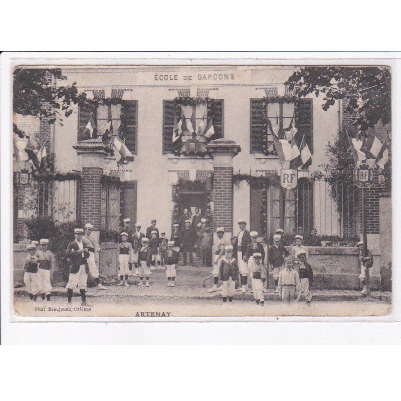 ARTENAY: école de garçons - état