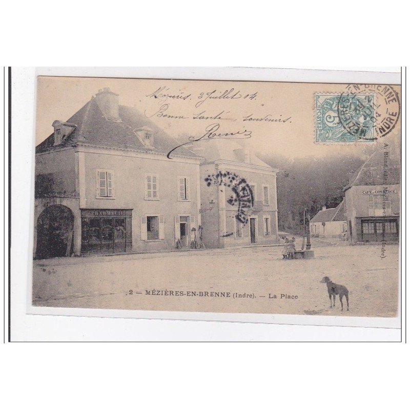 MEZIERES-en-BRENNE : la place - tres bon etat MEZIERES-en-BRENNE : la place - tres bon etat