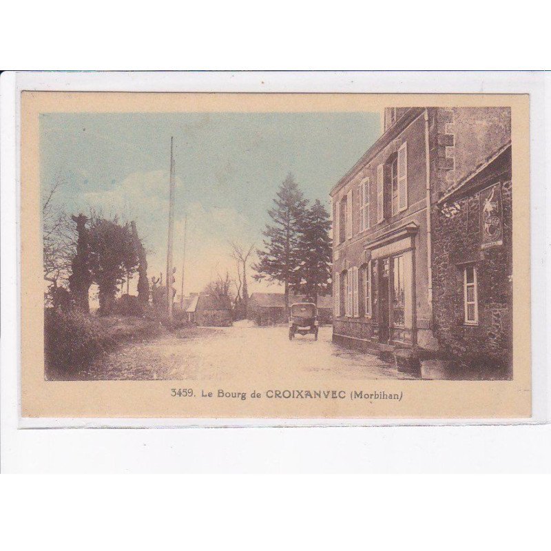 CROIXANVEC: le bourg - très bon état