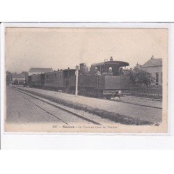 NEVERS: le tacot en gare du tonkin - très bon état