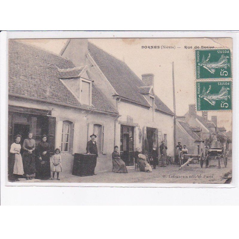 DORNES: rue de decize (?) - état