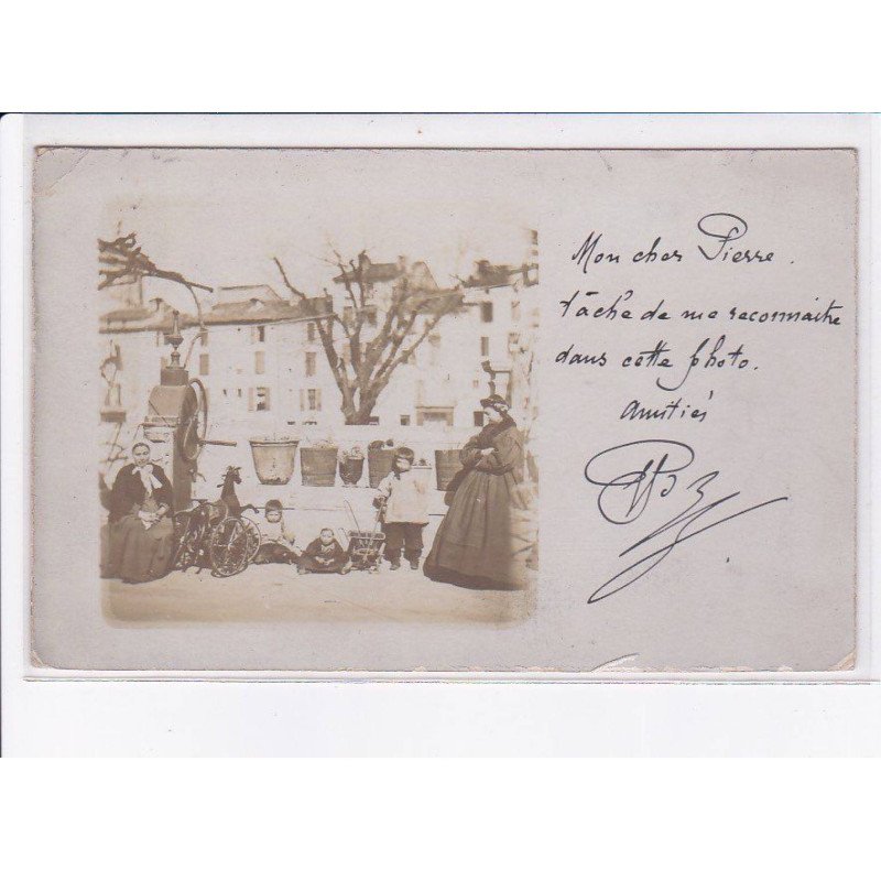 SUISSE: VAUD: LAUSANNE: personnages, "mon cher Pierre, tâche de me reconnaître dans cette photo" - état