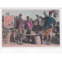 MADAGASCAR: NOSSI BE: quatre prisonniers de la révolte de sambirano en 1898 - très bon état